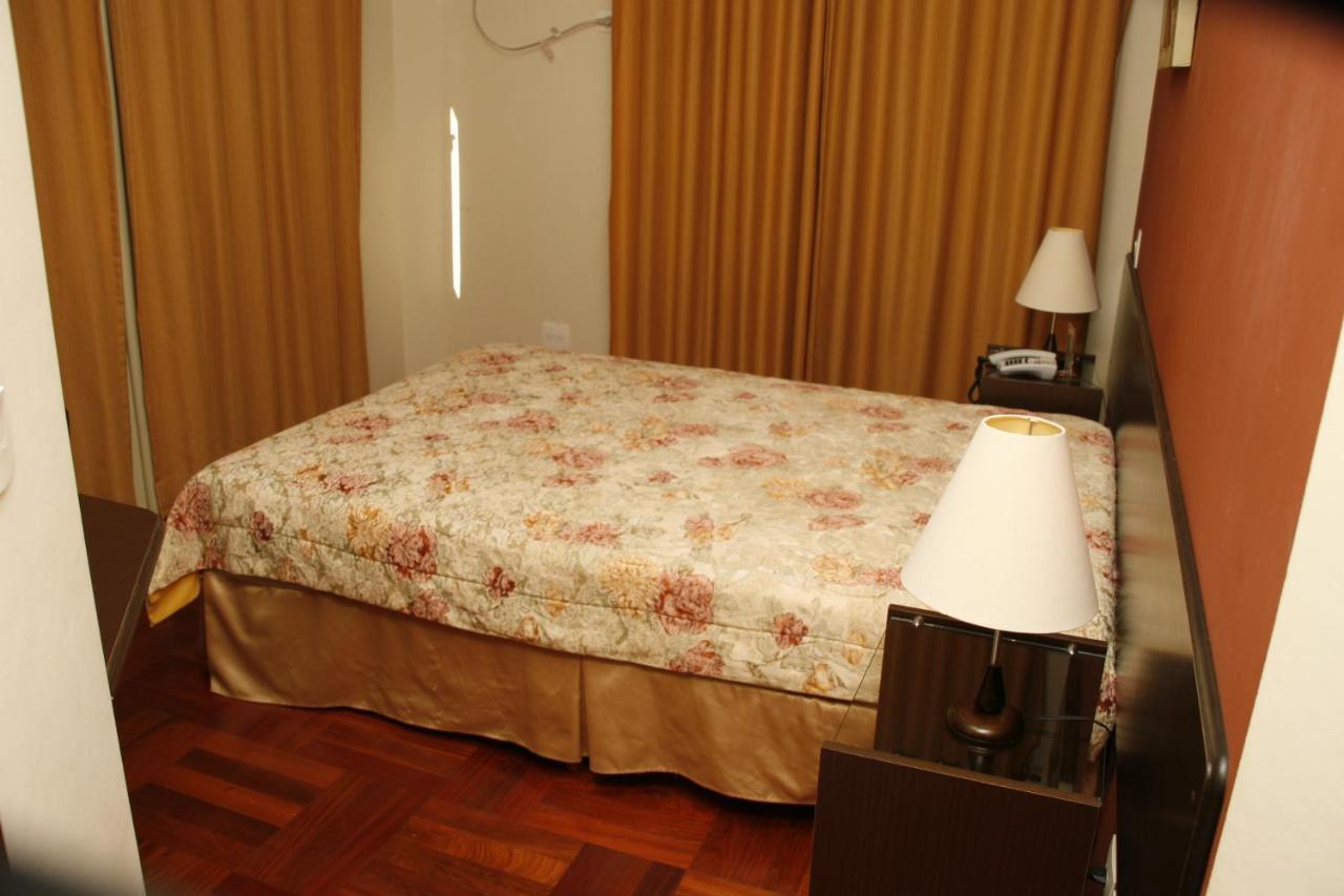 Minas Garden Hotel Poços de Caldas Buitenkant foto